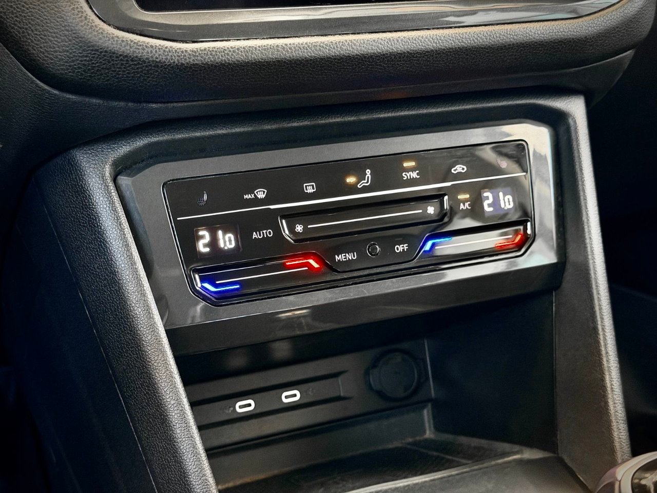 2023 Volkswagen Tiguan Notre-Dame-des-Prairies - photo #27