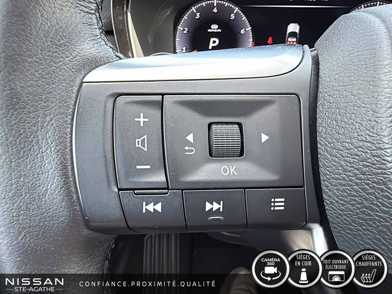 INFINITI QX60 LUXE | AWD | TOIT PANORAMIQUE | 7 PLACES | 2024 Noir Saint-Jérôme - photo #14