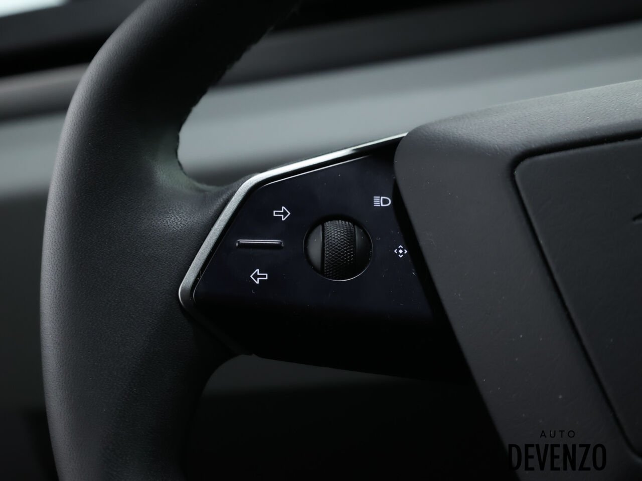 2024 Tesla Cybertruck Silver Saint-Eustache - photo #15