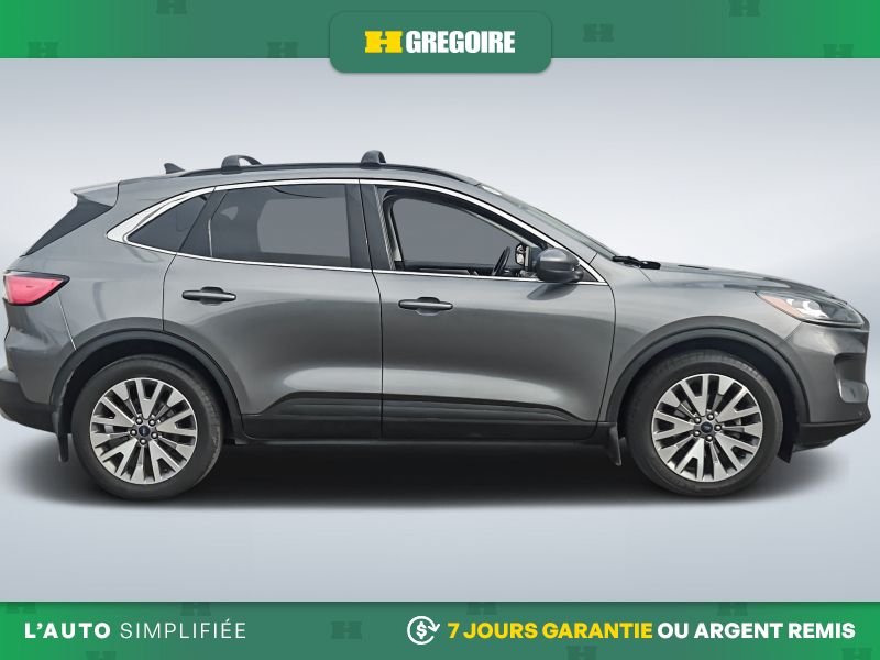 2022 Ford Escape Grey Laval - photo #10