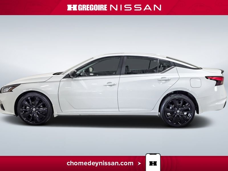 Nissan Altima 2022 Noir Blainville - photo #4