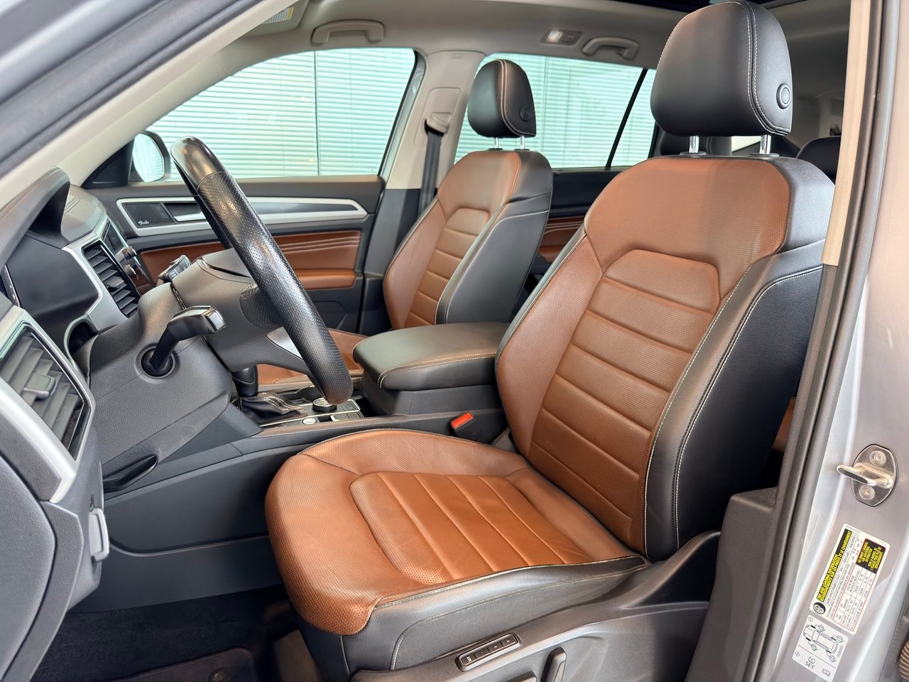2021 Volkswagen Atlas Silver Notre-Dame-des-Prairies - photo #18