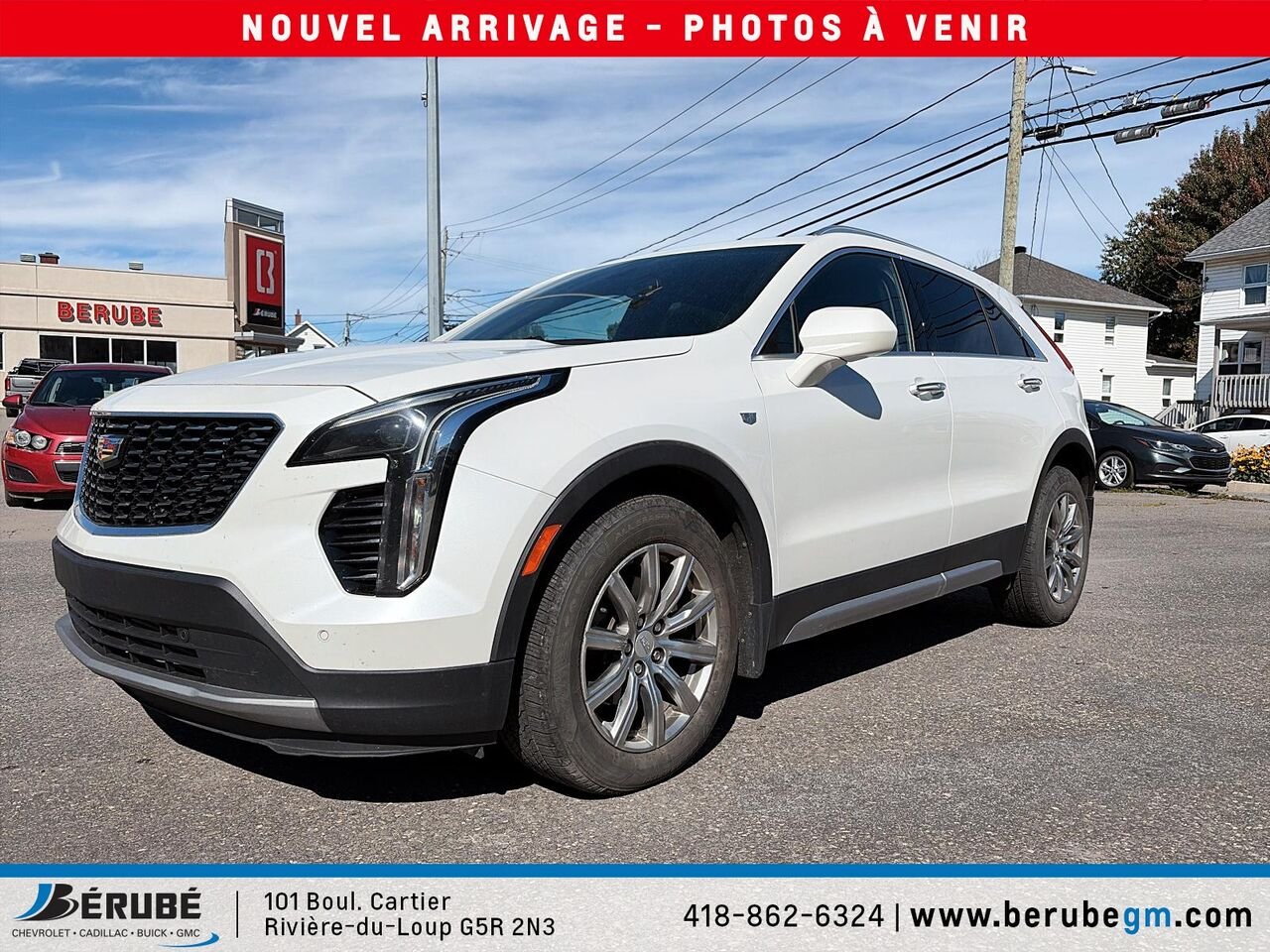 2019 CADILLAC XT4 AWD White Rivière-du-Loup - photo #0