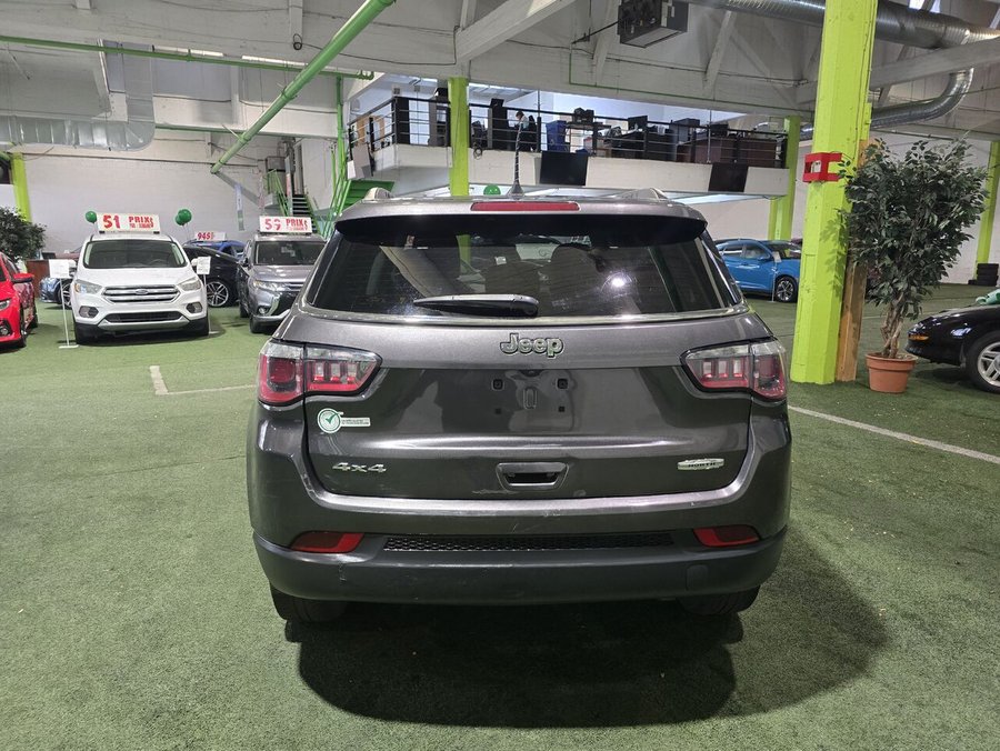 Jeep Compass North 4x4 2018 Gris