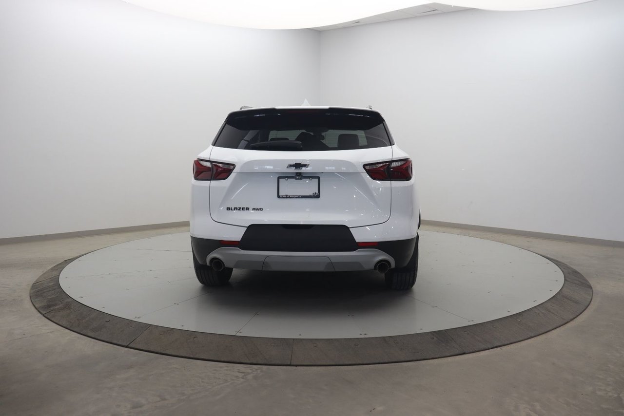 2021 Chevrolet Blazer True North White Baie-Comeau - photo #4