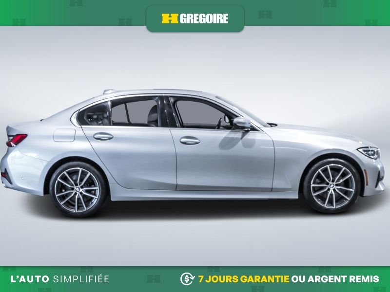 BMW 330I 823386 | 330i xDrive AUTO AC CUIR TOIT NAV MAGS CAM RECULE 2019 Argent Laval - photo #10
