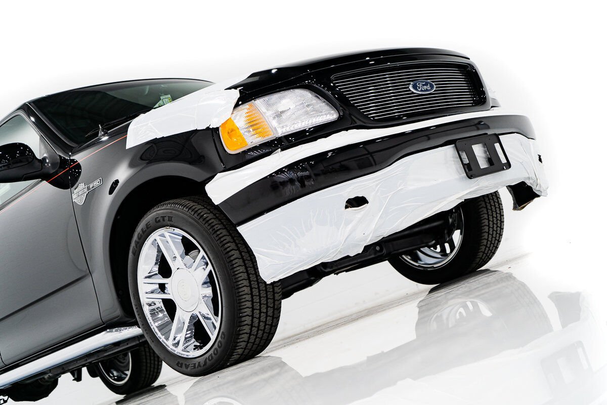 Ford F-150 Harley Davidson Edition In Delivery Packaging 2000 Noir Montréal - photo #49