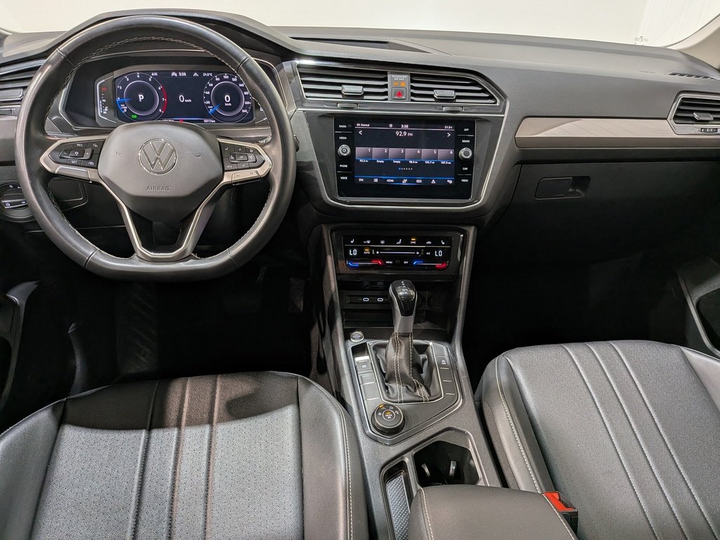2024 Volkswagen Tiguan Comfortline 4MOTION Black Val-David - photo #30