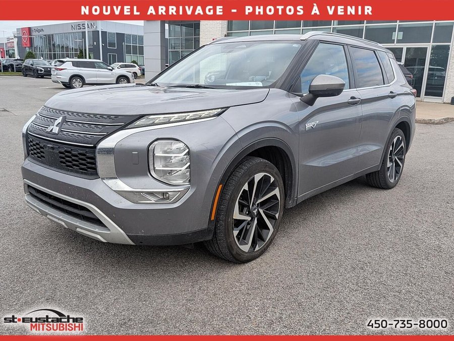 Mitsubishi Outlander PHEV SEL S-AWC PHEV PLUG IN-CUIR-TOIT PANORAMIQUE-BANC ET VOLANT CHAUFFANT 2023 Gris
