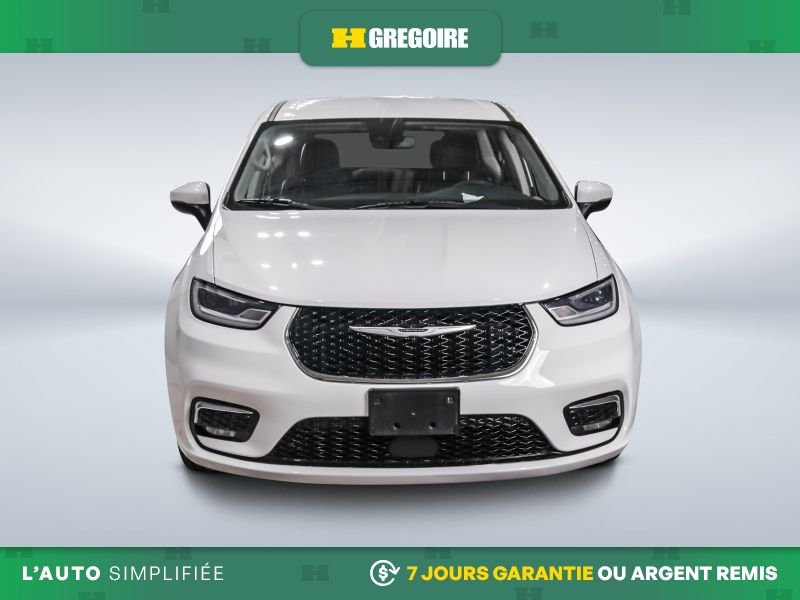 2023 Chrysler Pacifica White Blainville - photo #1