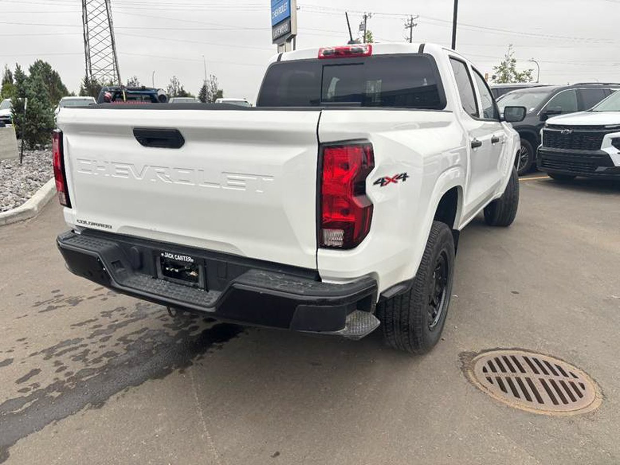 2024 Chevrolet Colorado 4WD Crew Cab WT White Sherwood Park - photo #4