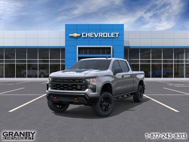 CHEVROLET Silverado 1500 K1500 SILVERADO CREW CAB CUSTOM TRAIL BOSS STD/BOX (2CX) | E26-0895 2026 GRIS STERLING METALLISE Granby - photo #0