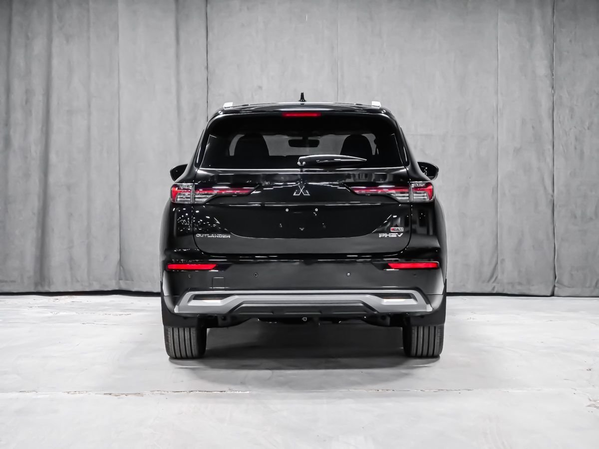 Mitsubishi Outlander PHEV SEL 2026 Fini taillé diamant Noir de qualité supérieure Montréal - photo #5