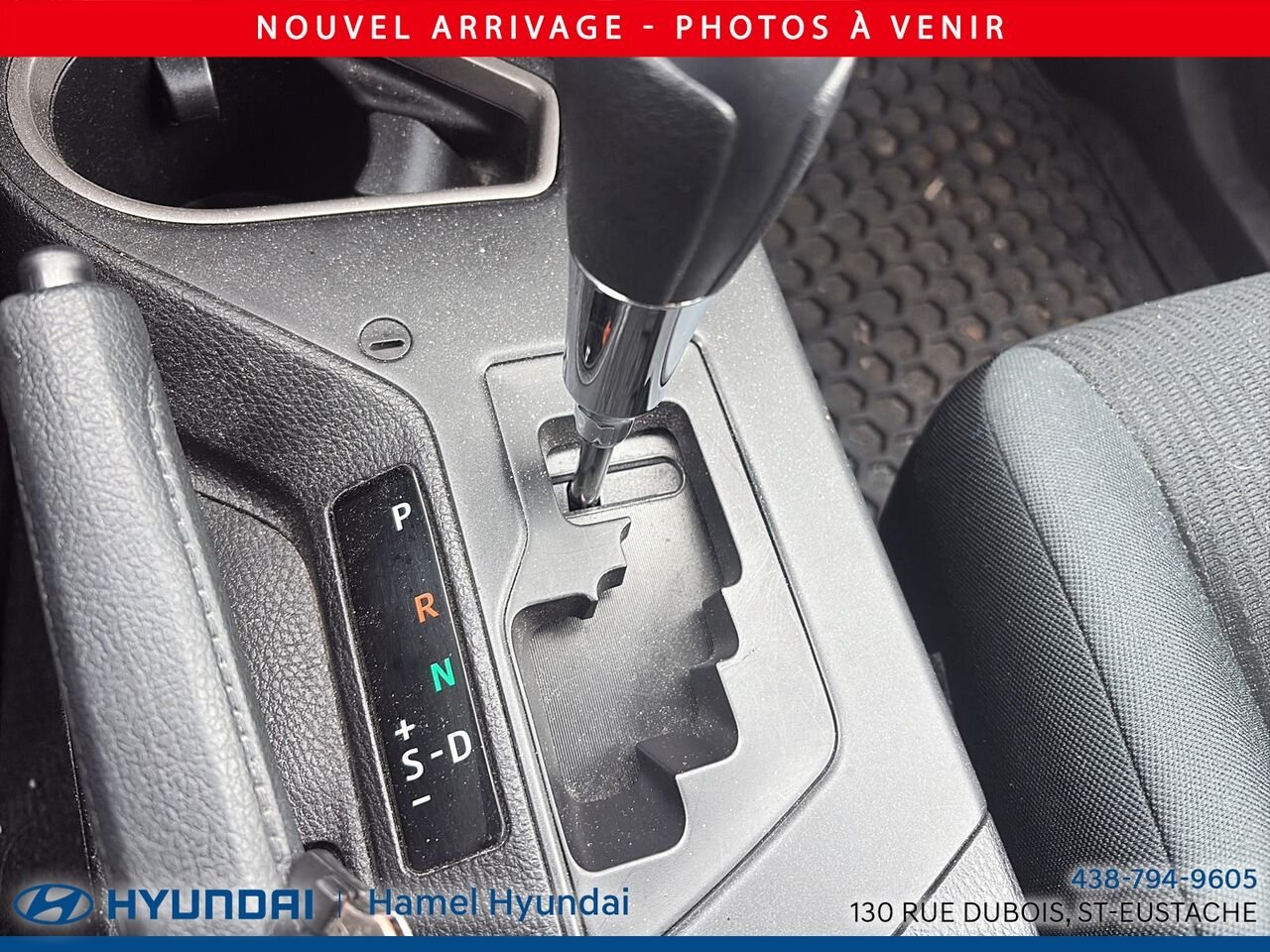 Toyota RAV4 2016 Rouge Saint-Eustache - photo #11