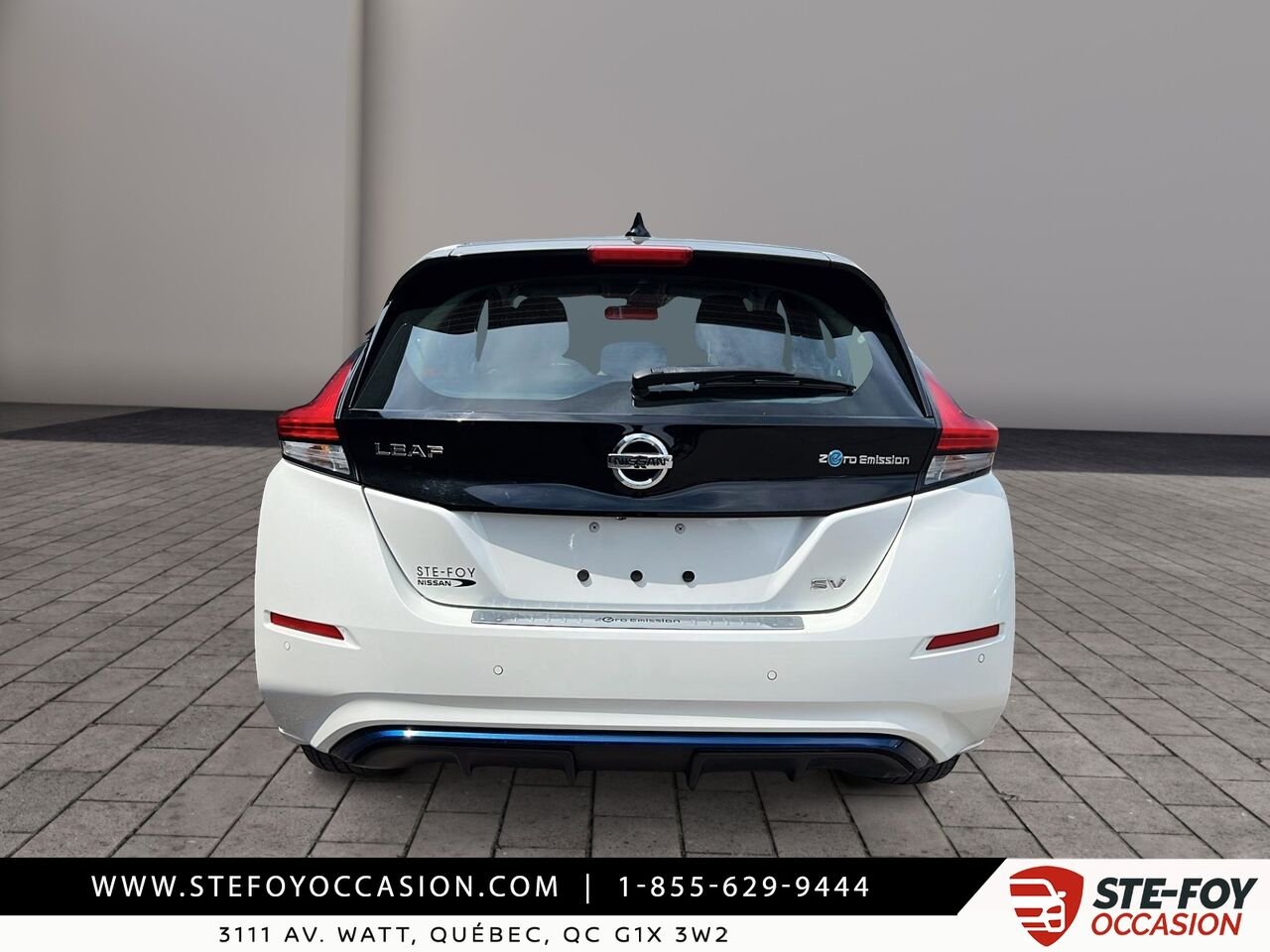 Nissan LEAF SV 40 KWH 2021 Blanc Québec - photo #2