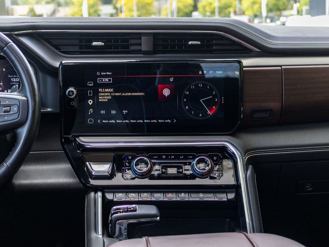 GMC Sierra 1500 Denali Ultimate cabine multiplace 4RM 2025 Noir Châteauguay - photo #9