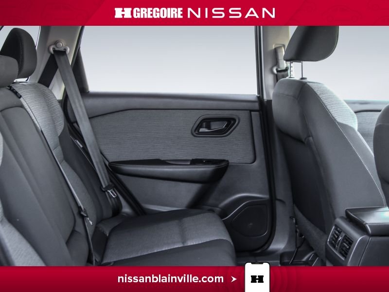 2022 Nissan Rogue Grey Blainville - photo #24