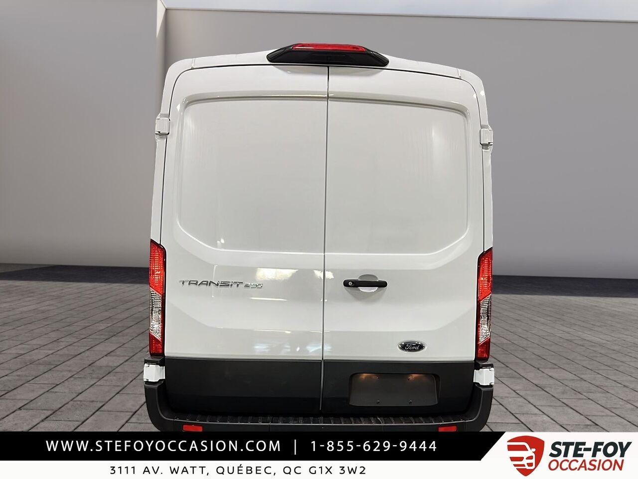 2025 Ford Transit fourgon utilitaire White Québec - photo #2