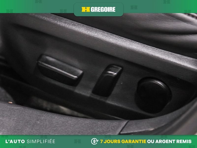 Mazda 3 2022 Beige Laval - photo #17