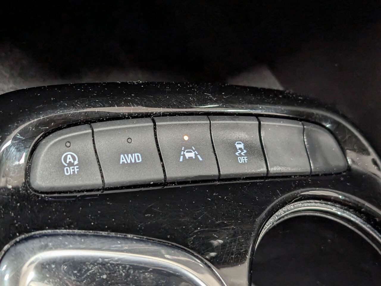 BUICK ENCORE GX Essence Cuir Sièges Chauffants Bas Kilométrage 2023 Blanc Sherbrooke - photo #14