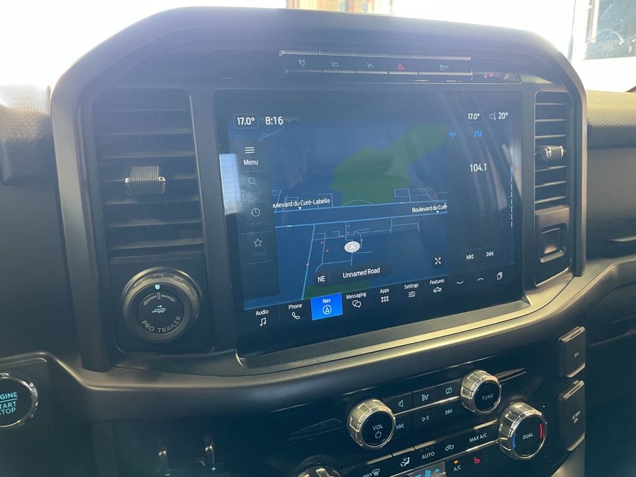 Ford F-150 XLT HYBRID CREW 4X4 303A *3.5L ECOBOOST NAV CAM360 2024 Gris