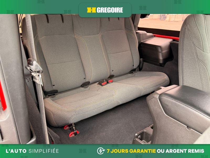2024 Jeep Wrangler Red Saint-Eustache - photo #22