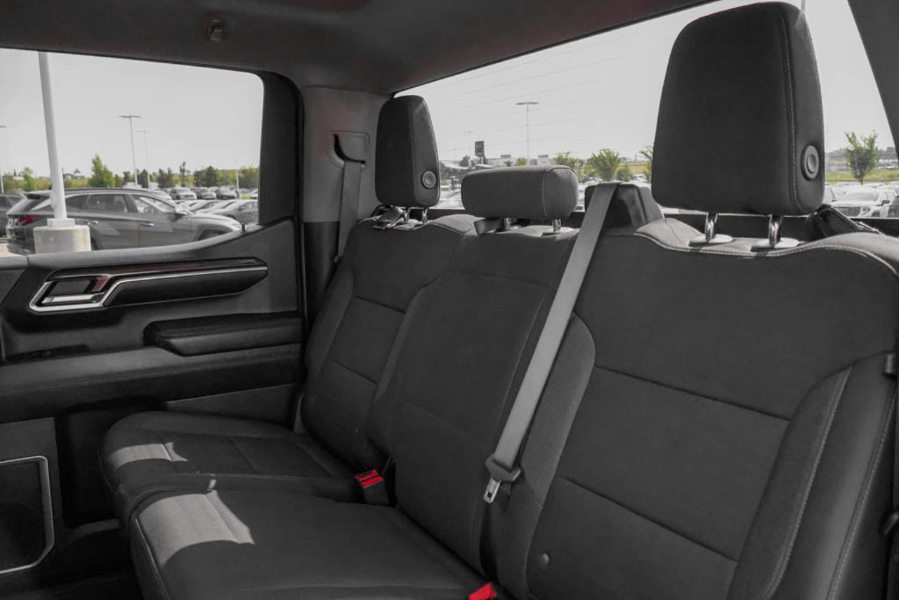 2024 Chevrolet Silverado 1500 4WD Crew Cab 147 RST Red Sherwood Park - photo #30