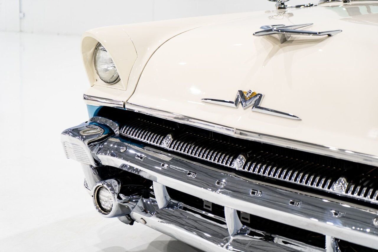 Mercury Monterey **PRIX EN USD** Beautifully presented from former restoration 1956 Blanc Montréal - photo #34