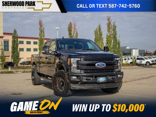 2019 Ford Super Duty F-350 SRW LARIAT Ultimate Sport FX4 6.7L Powerstroke | Navigation Black