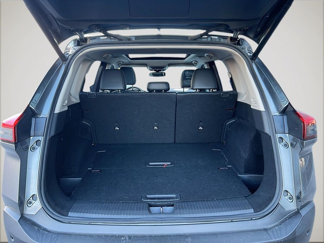 2023 Nissan Rogue SL TI Grey Québec - photo #5
