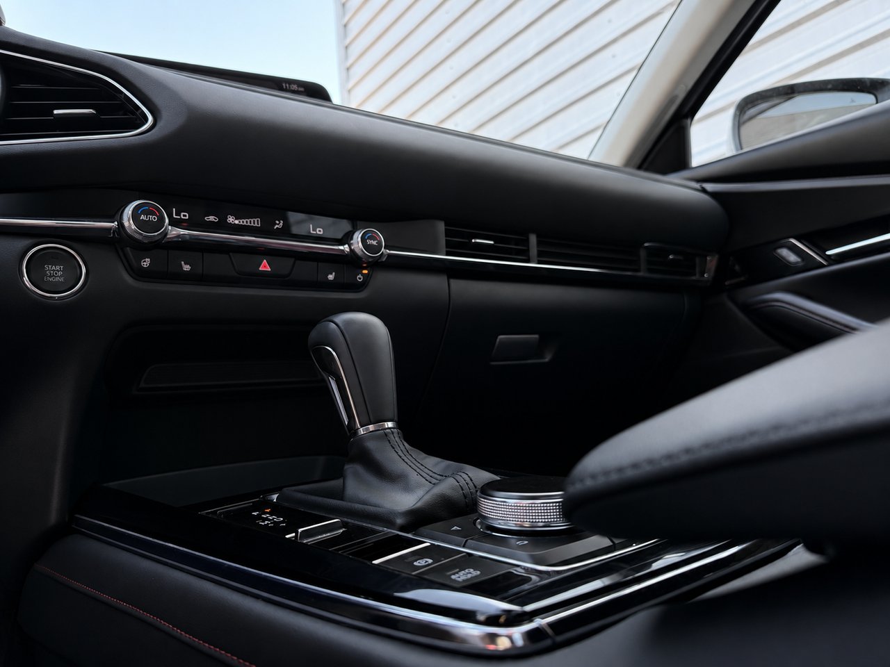 2024 Mazda CX-30 GT Black Châteauguay - photo #9