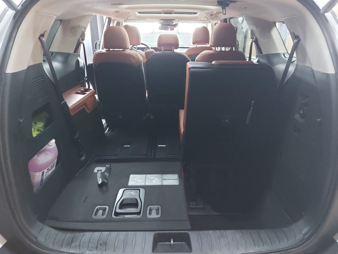 2026 KIA Carnival Snow White Pearl Blainville - photo #9