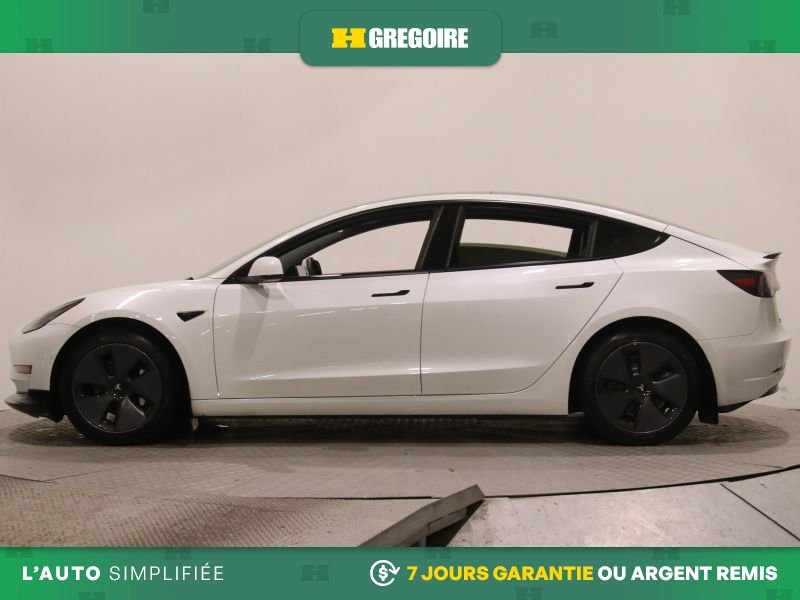 Tesla Model 3 822660 | Standard Range Plus AUTO AC CUIR TOIT NAV MAGS CAM 2021 Blanc Laval - photo #4