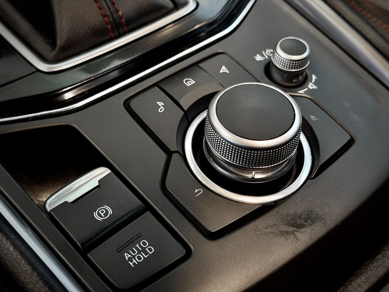 2022 Mazda CX-5 Black Notre-Dame-des-Prairies - photo #29