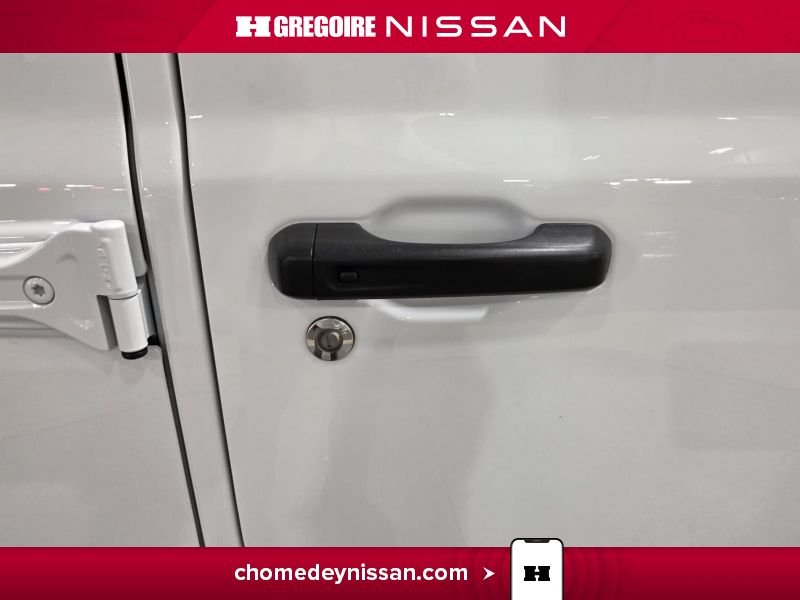 2023 Jeep Wrangler White Laval - photo #12