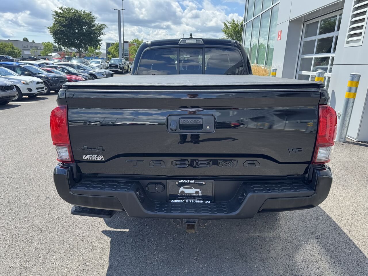 Toyota Tacoma 2023 Noir Saint-Eustache - photo #5