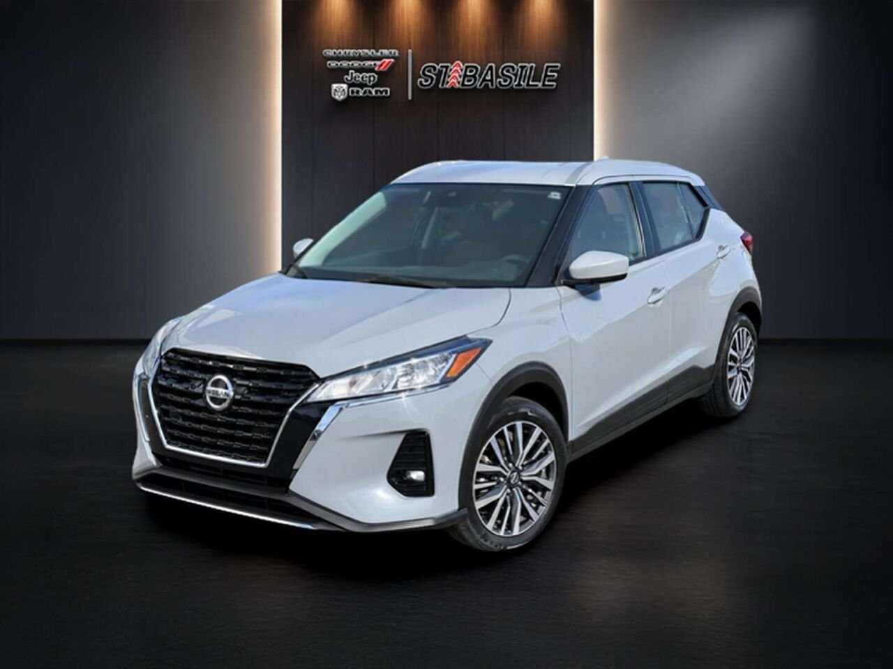 Nissan Kicks 2021 Gris Saint-Basile-le-Grand - photo #0