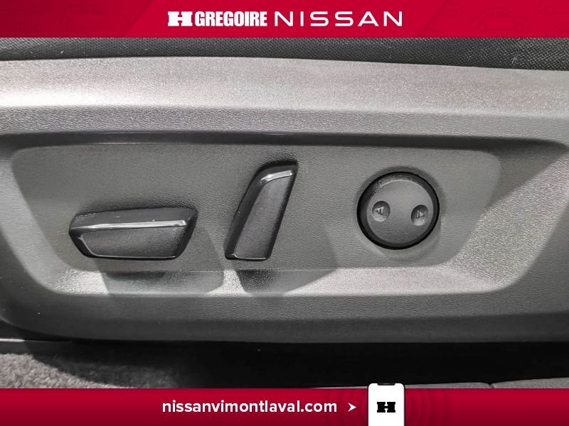 2021 Nissan Rogue Black Laval - photo #17