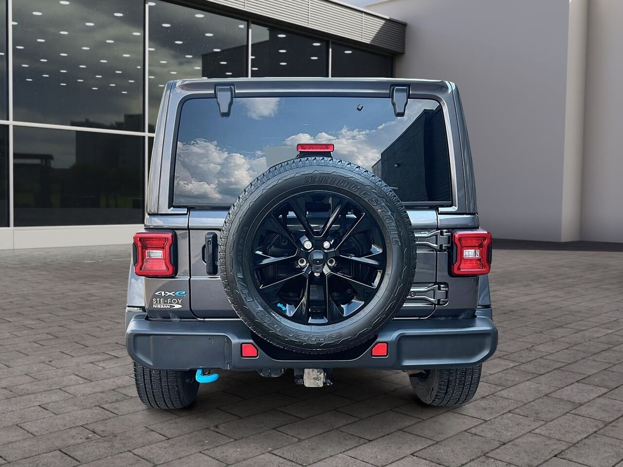 Jeep Wrangler 4xe SAHARA UNLIMITED 2022 Gris Québec - photo #2
