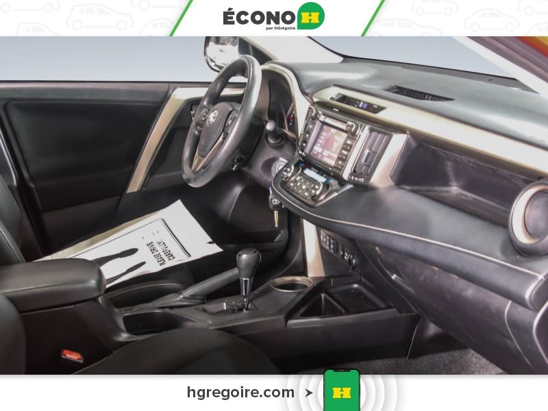 Toyota Rav 4 2015 Orange Blainville - photo #24