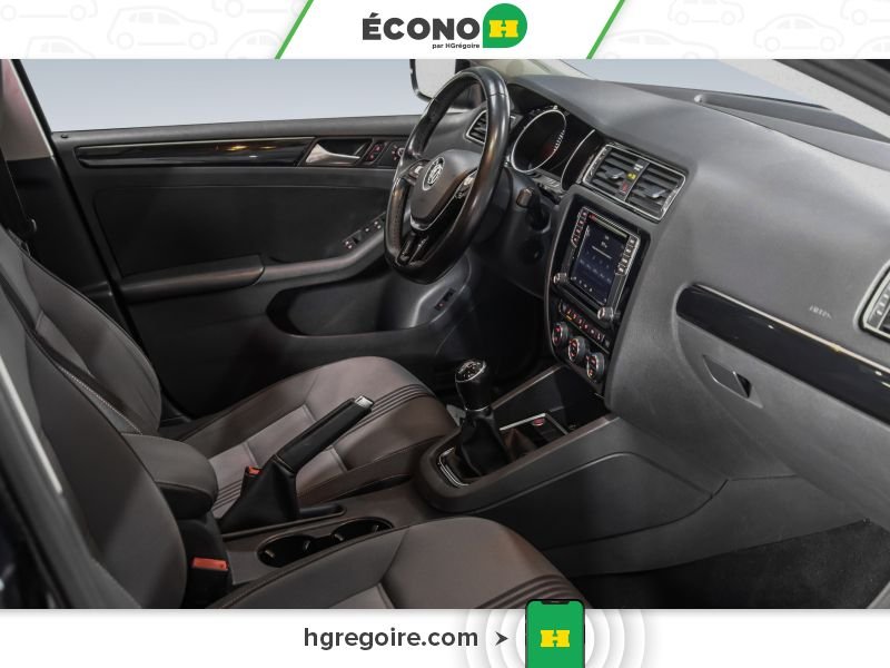 Volkswagen Jetta 822766 | Wolfsburg Edition TOIT GR ÉLEC A/C BLUETOOTH CAMÉR 2017 Noir Laval - photo #26