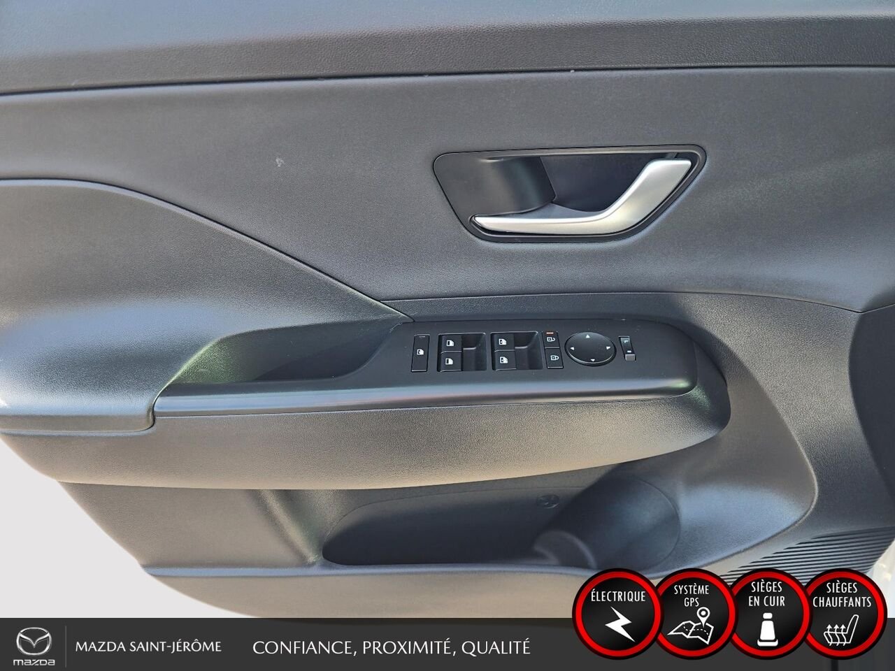 2025 Hyundai Kona Electric Preferred avec ensemble Trend | CUIR | TOIT OUVRANT | MAGS | White Saint-Jérôme - photo #11