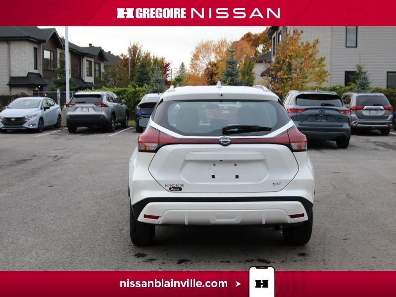 2024 Nissan Kicks White Saint-Eustache - photo #7