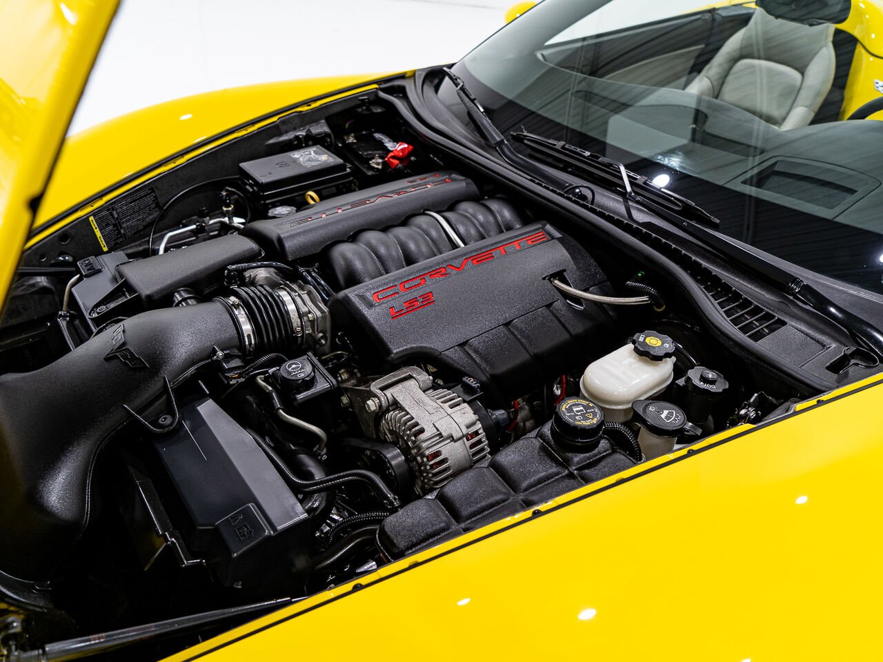 Chevrolet Corvette With only 900km (563mi) From new with window sticker 2008 Jaune Kirkland - photo #91