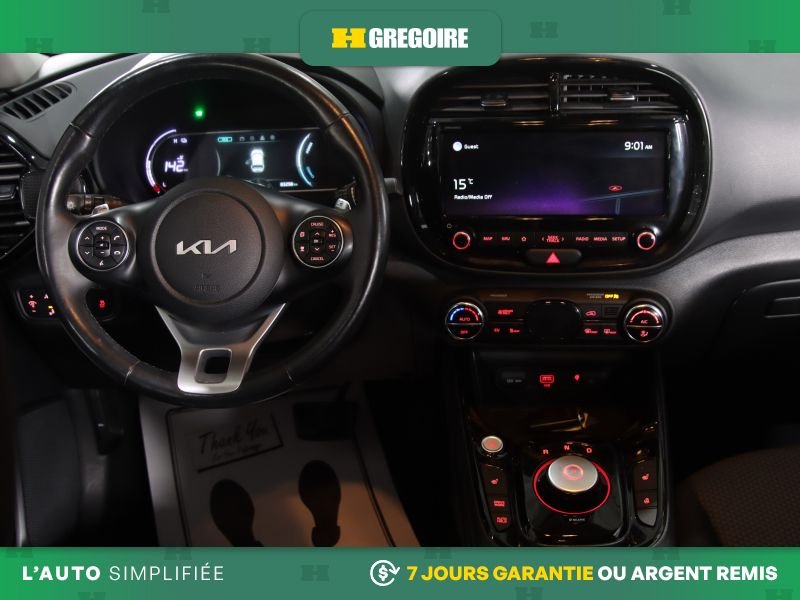 2022 Kia Soul Black Blainville - photo #25