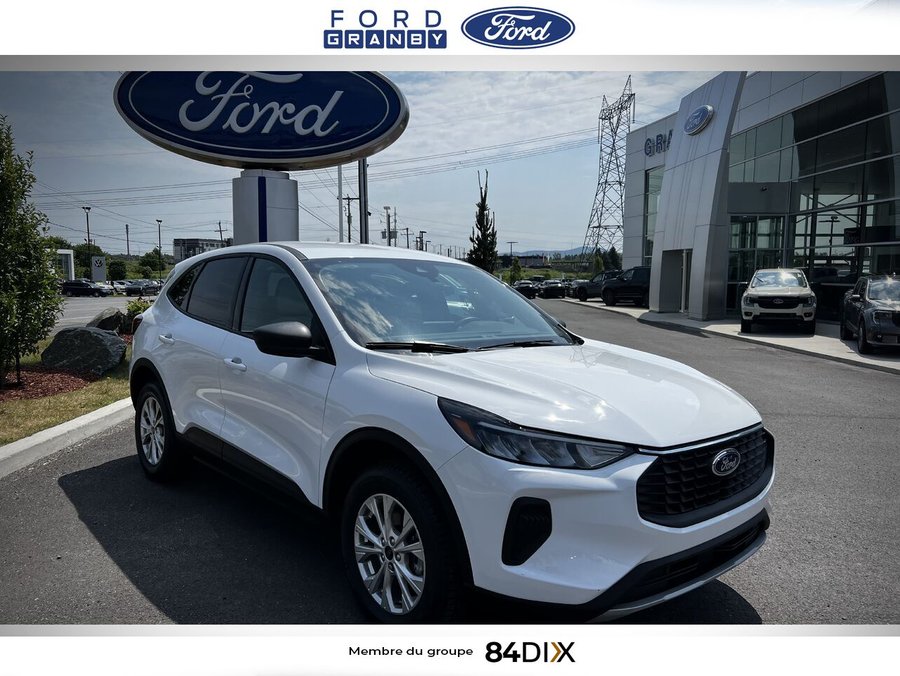 2025 Ford Escape White