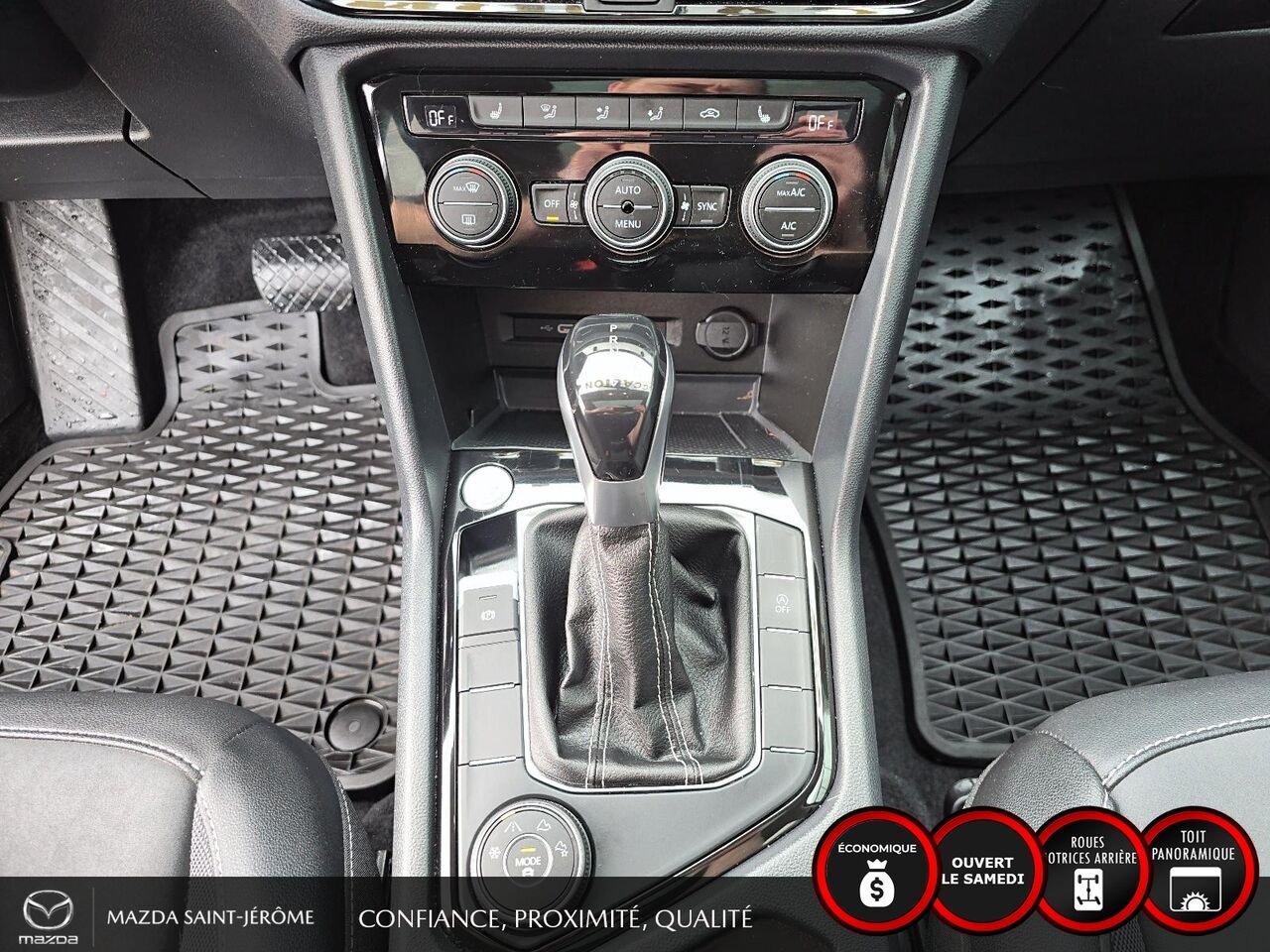 Volkswagen Taos Comfortline 4MOTION | TOIT PANORAMIQUE | MAGS | CUIR | 2023 Noir Saint-Jérôme - photo #18