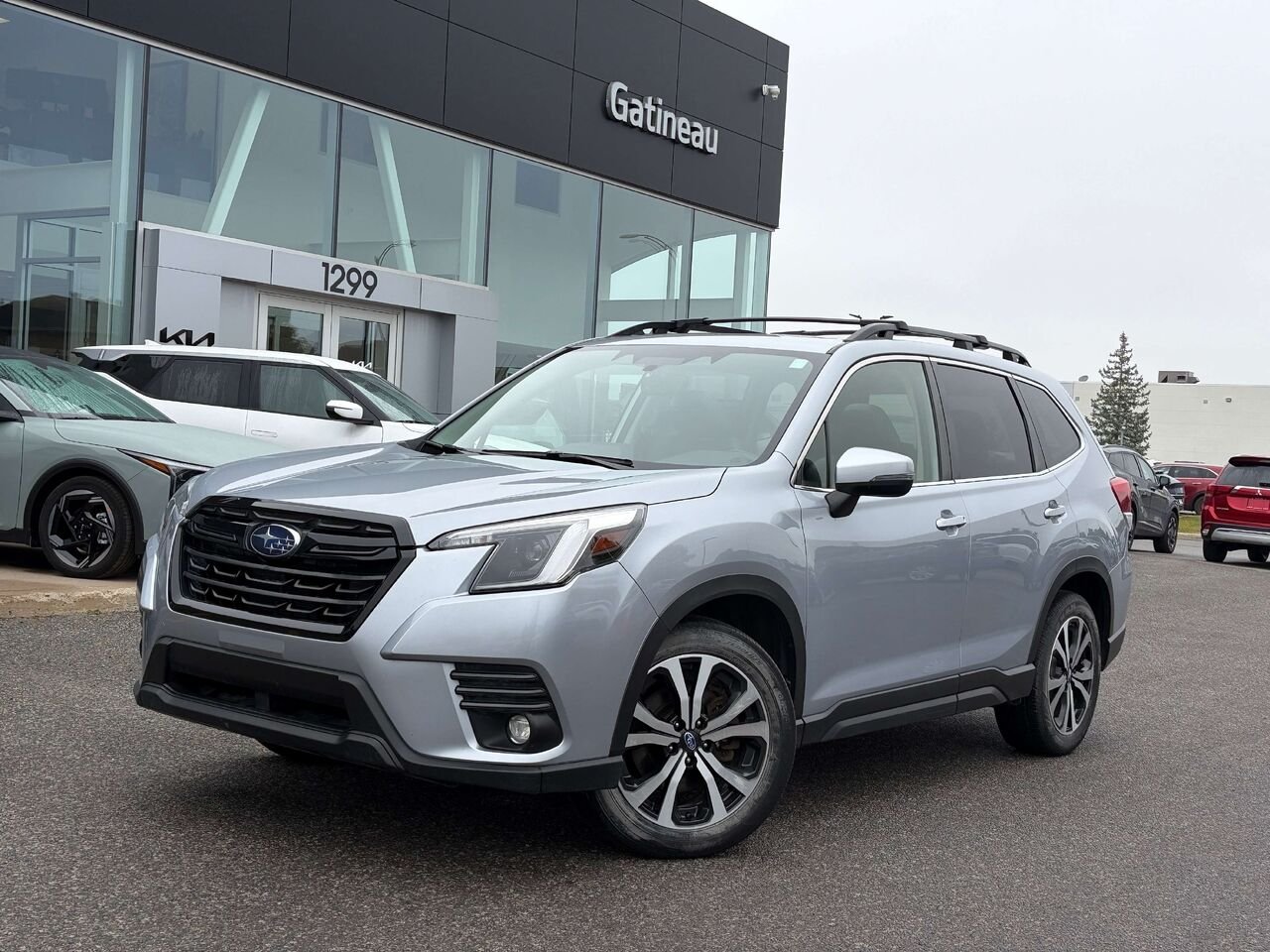 2024 Subaru Forester Silver Gatineau - photo #8