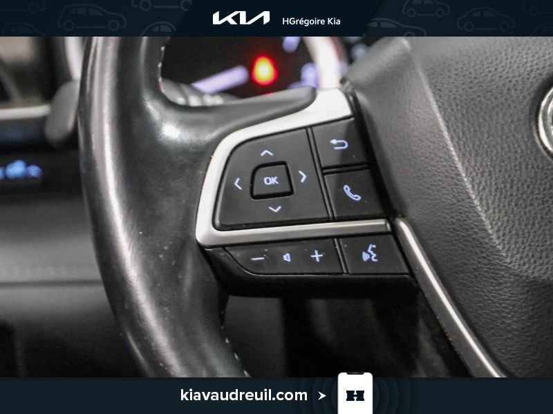 Toyota Highlander 2022 Bleu Laval - photo #15