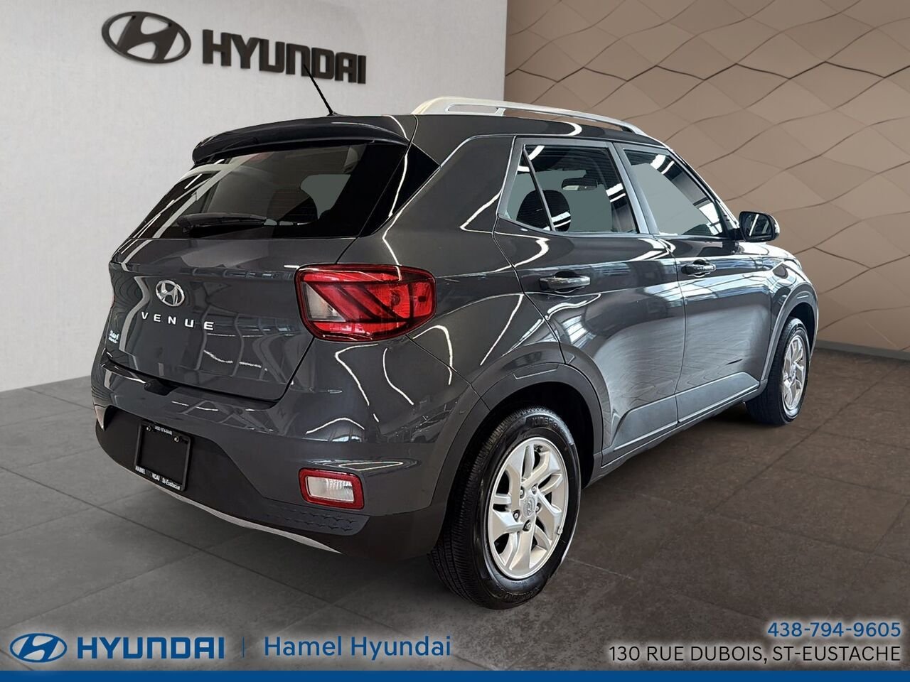 Hyundai Venue 2024 Gris Saint-Eustache - photo #2